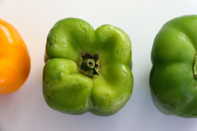 green wrinkle pepper