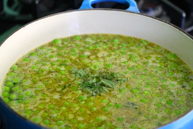 adding mint to pea soup