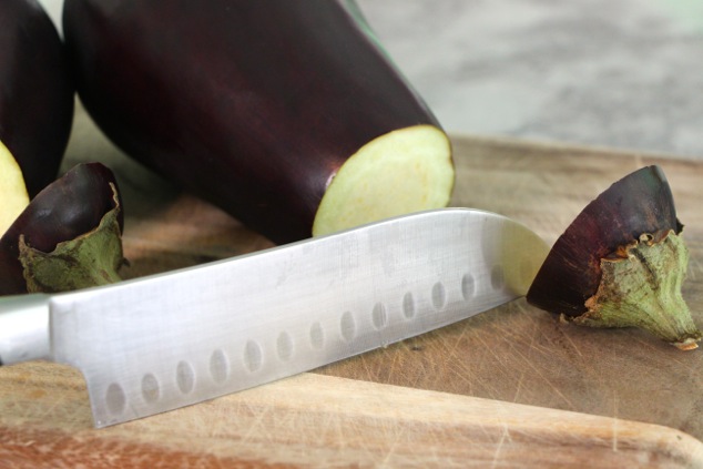 cutting eggplant head