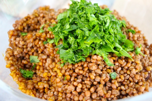 wheat berries ready with chopped parsley
