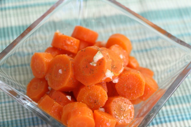 carrots salad served