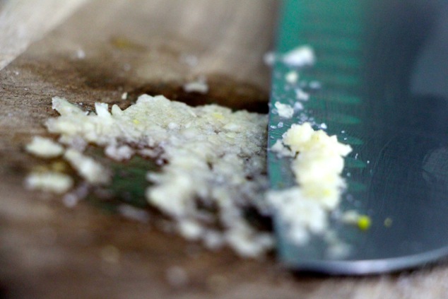 creating garlic paste
