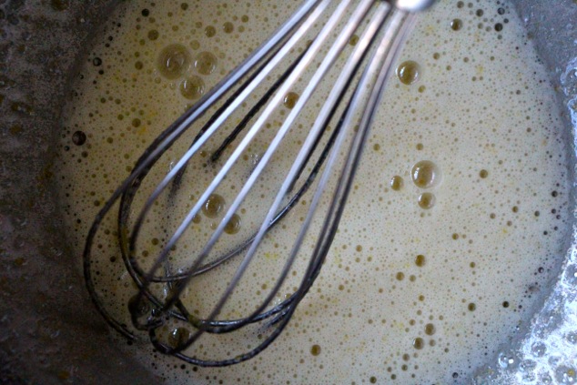 whisking egg and sugar