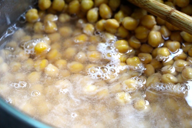 chickpeas in pot with water