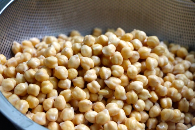 draining chickpeas