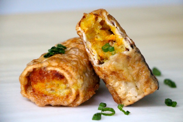 matzah eggrolls presentation