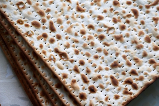 Matzahs up close