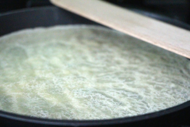 making crepe in a pan