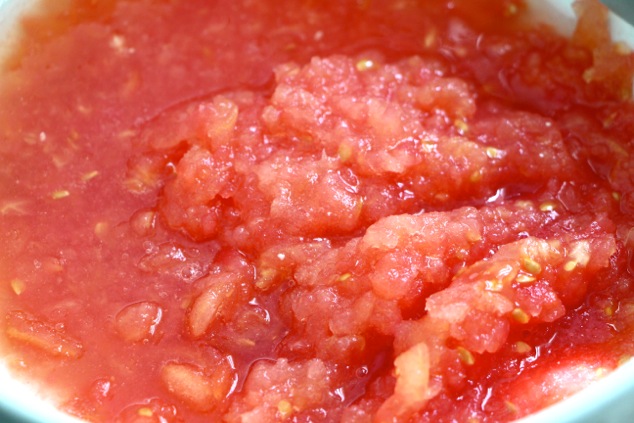 grated tomatoes up close