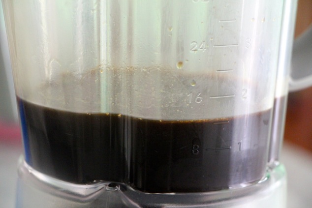 coffee in blender