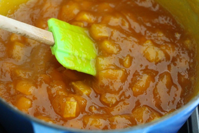 pumpkin jam starting to thicken