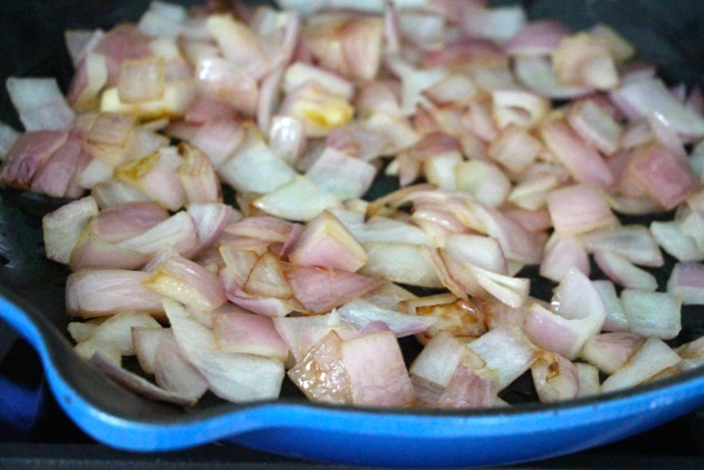 purple onion sautéing 