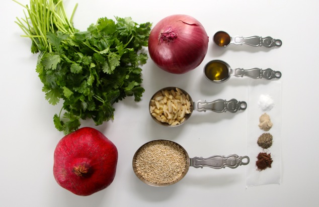 quinoa pomegranate salad ingredients