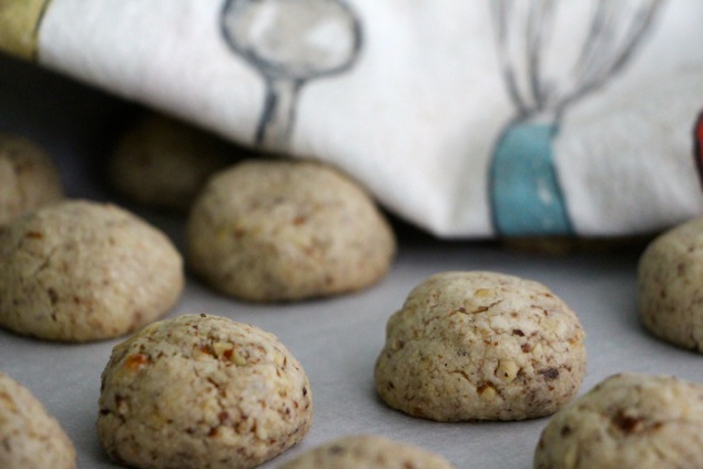 baked-pecan-and-walnut-cookies-up-close