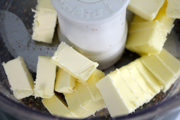 butter-cubes-in-food-processor