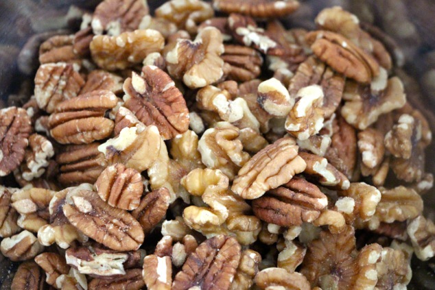 pecans-and-walnuts-in-a-bowl-up-close