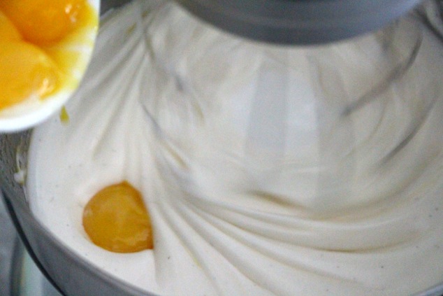 adding-egg-yolks-one-at-a-time