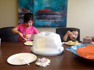 eating-birthday-cake-in-the-office