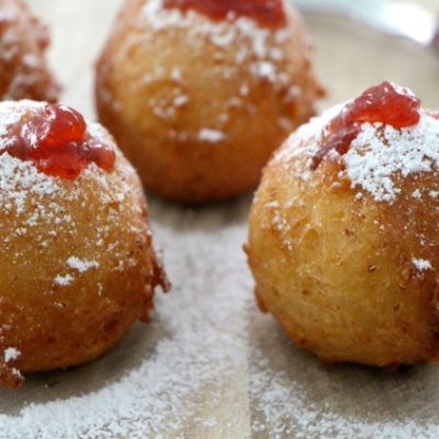 Spontaneous Doughnuts – Quick Yogurt Ricotta Doughnuts