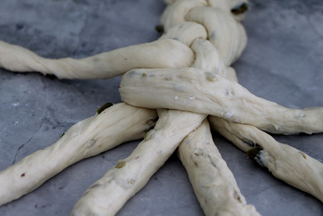 braiding olives challah