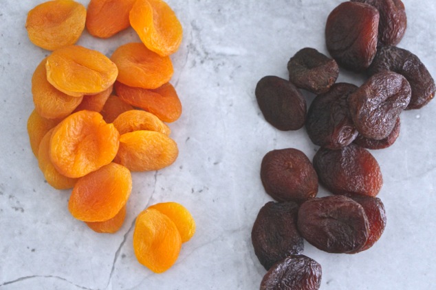 dried appricots regular vs organic