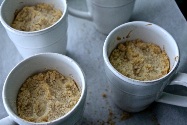 apple pomegranate crumbles baked