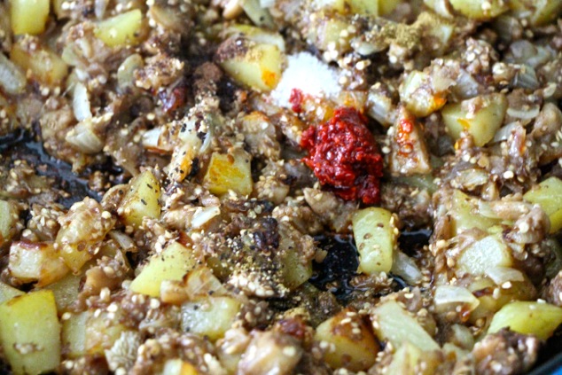 adding Harissa and spices to hash