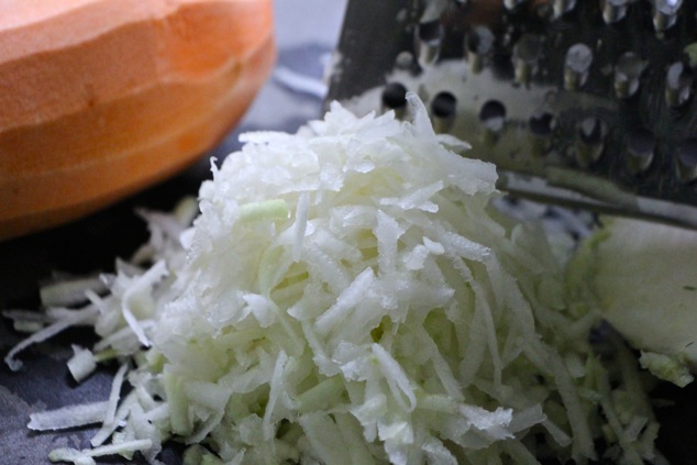 grated kohlrabi