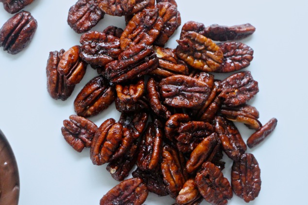 caramelized pecans up close